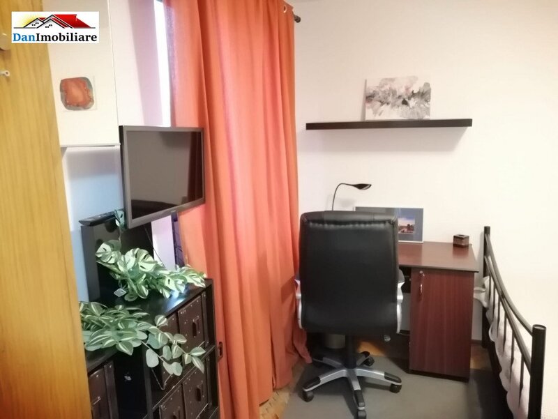 Piata Romana Apartament cu 2 camere,